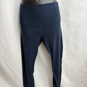 Lululemon Navy Leggings Skinny High Waisted Size 6 Yoga Pilates Essential Fit